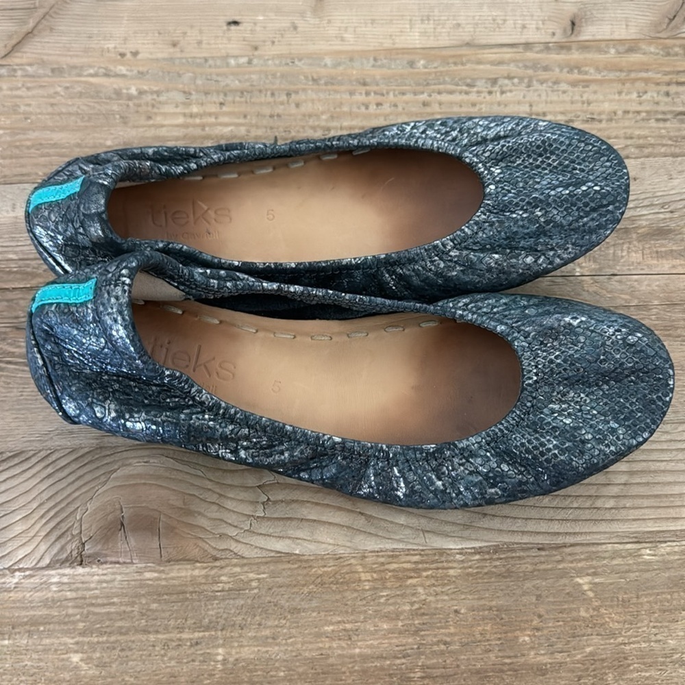 Tieks Limited Edition Dragon Size 5 View 4